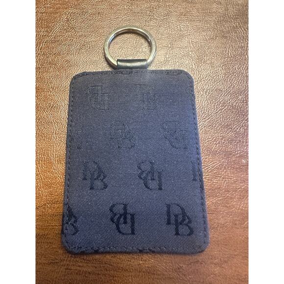 Dooney and Bourke Black Signature ID / Cardholder Keychain Women’s EUC - Picture 2 of 6